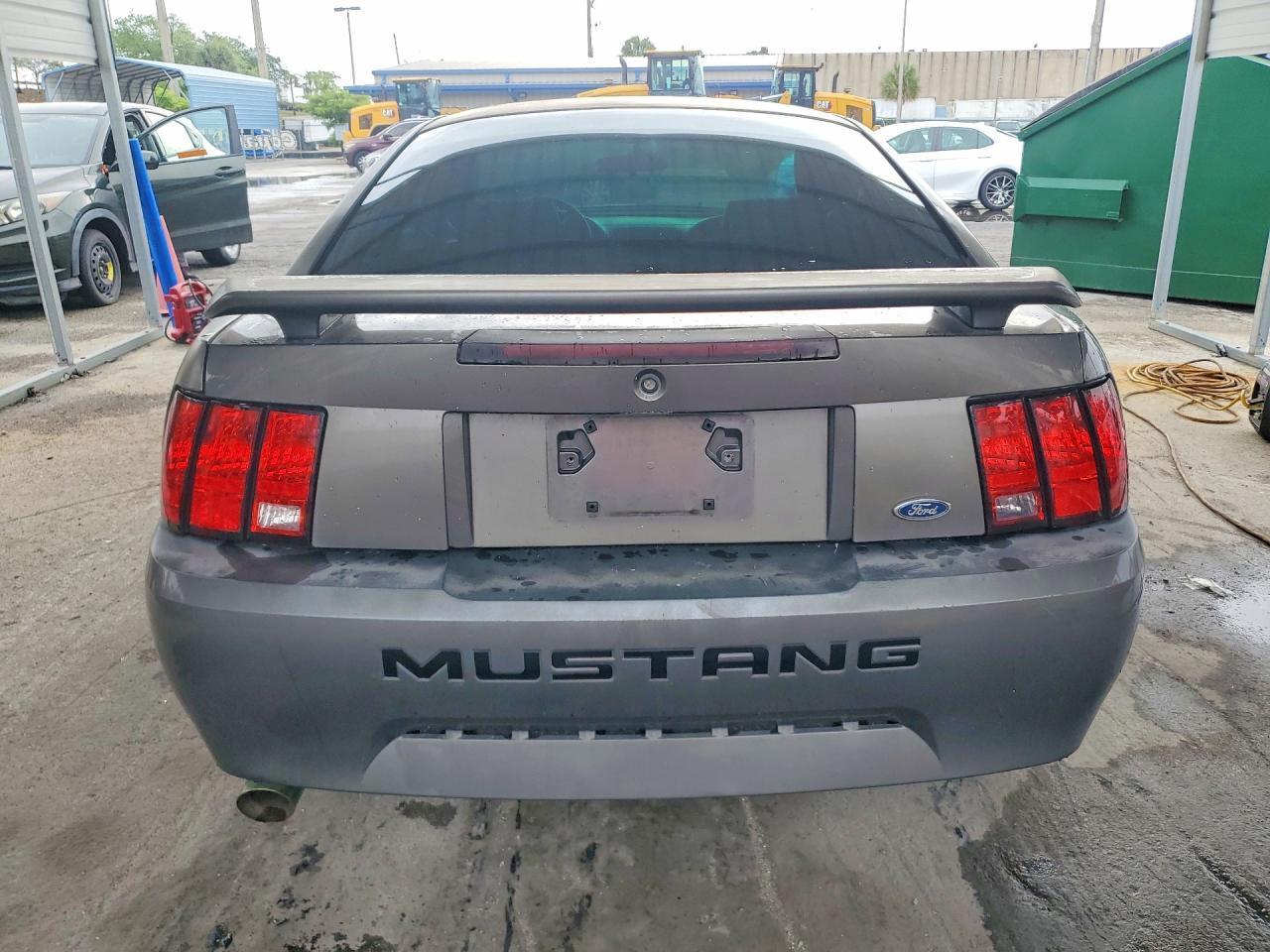 2003 Ford Mustang - Фото 6