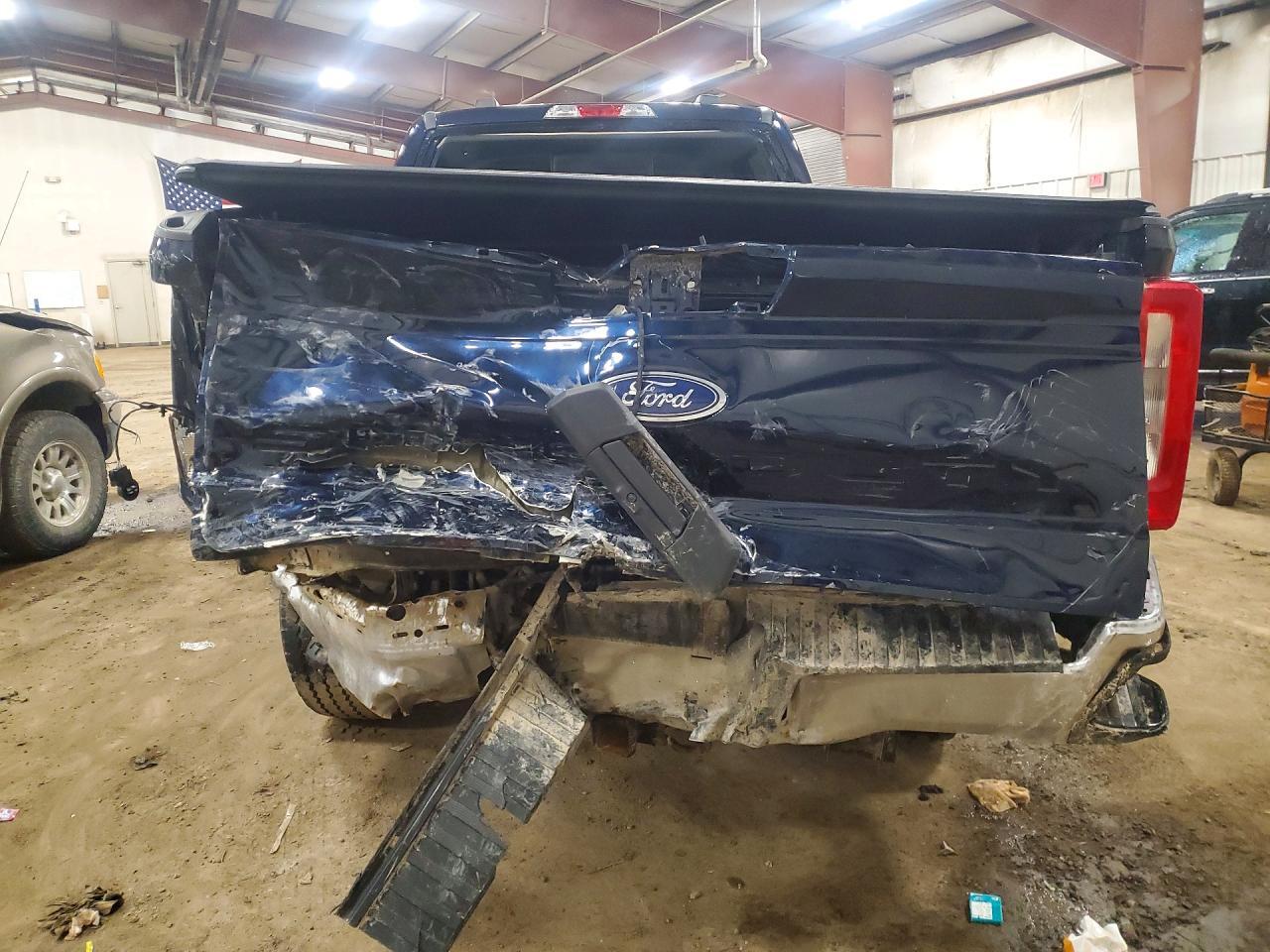 2023 Ford F250 Super Duty - Image 6
