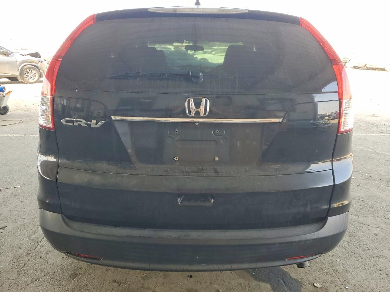 2013 Honda Cr-V Lx - Image 6