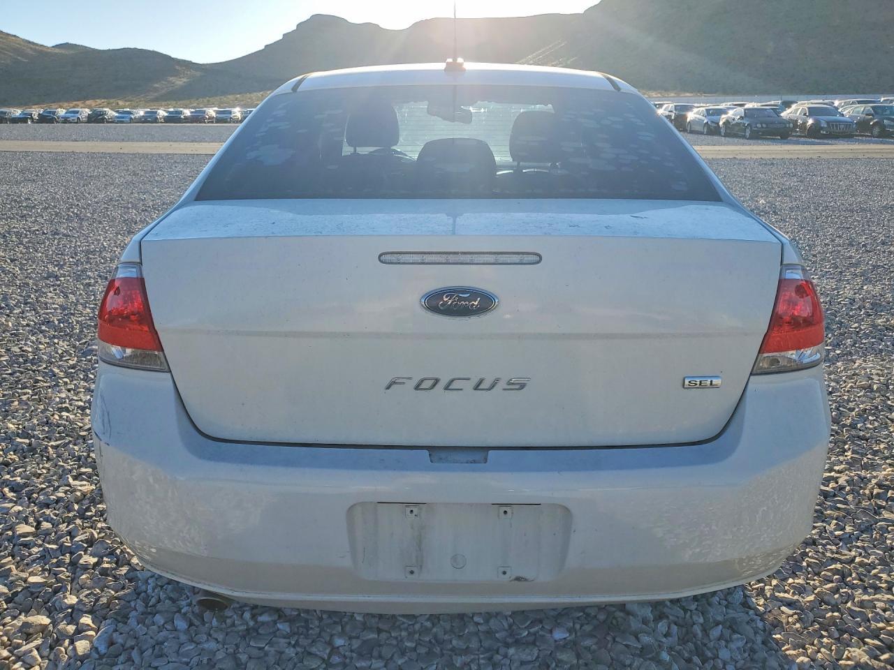 2011 Ford Focus Sel - Фото 6