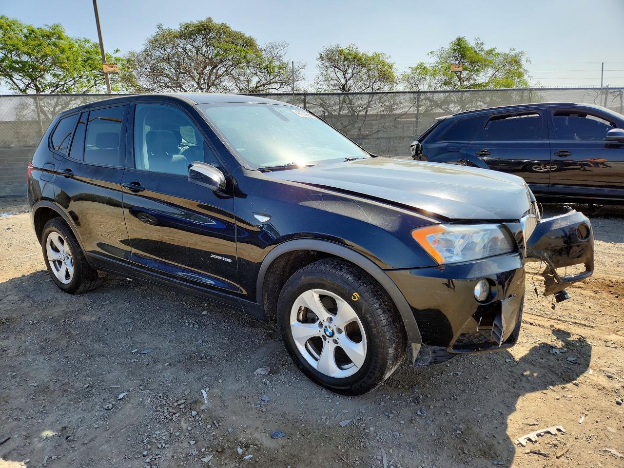 2012 BMW X3 xDrive28I - Фото 4