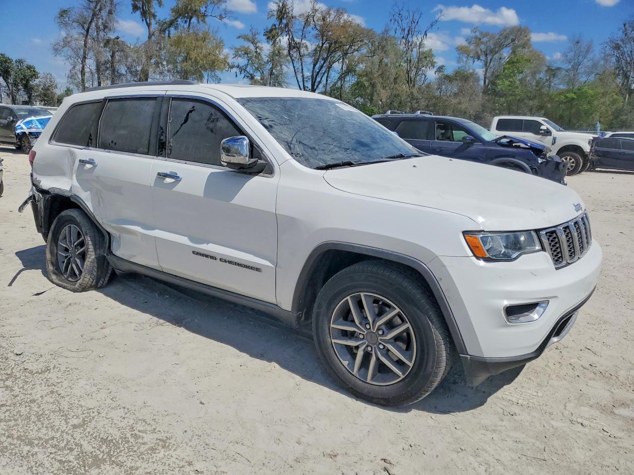 2020 Jeep Grand Cherokee Limited - Image 4