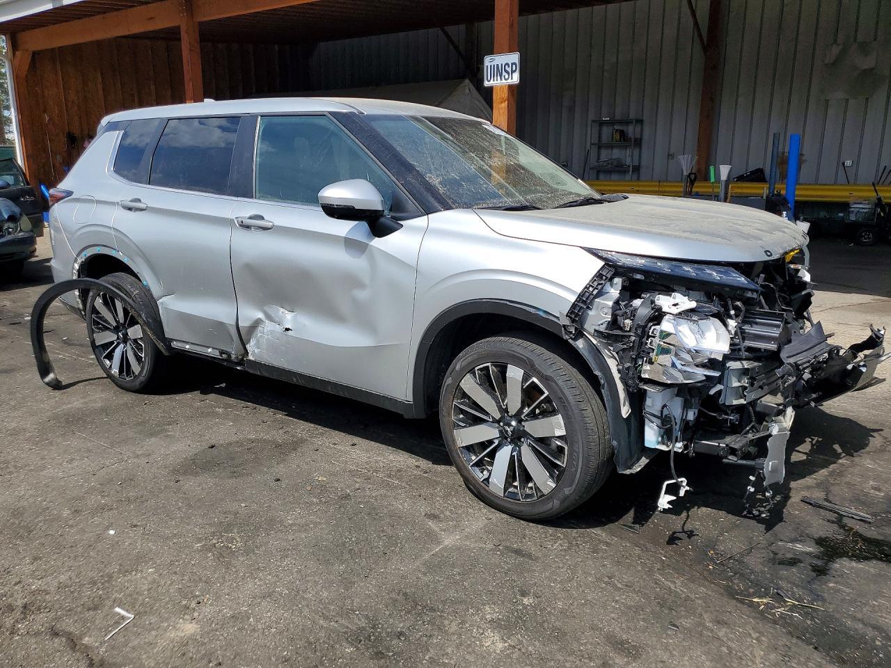 2025 Mitsubishi Outlander Se - Фото 4