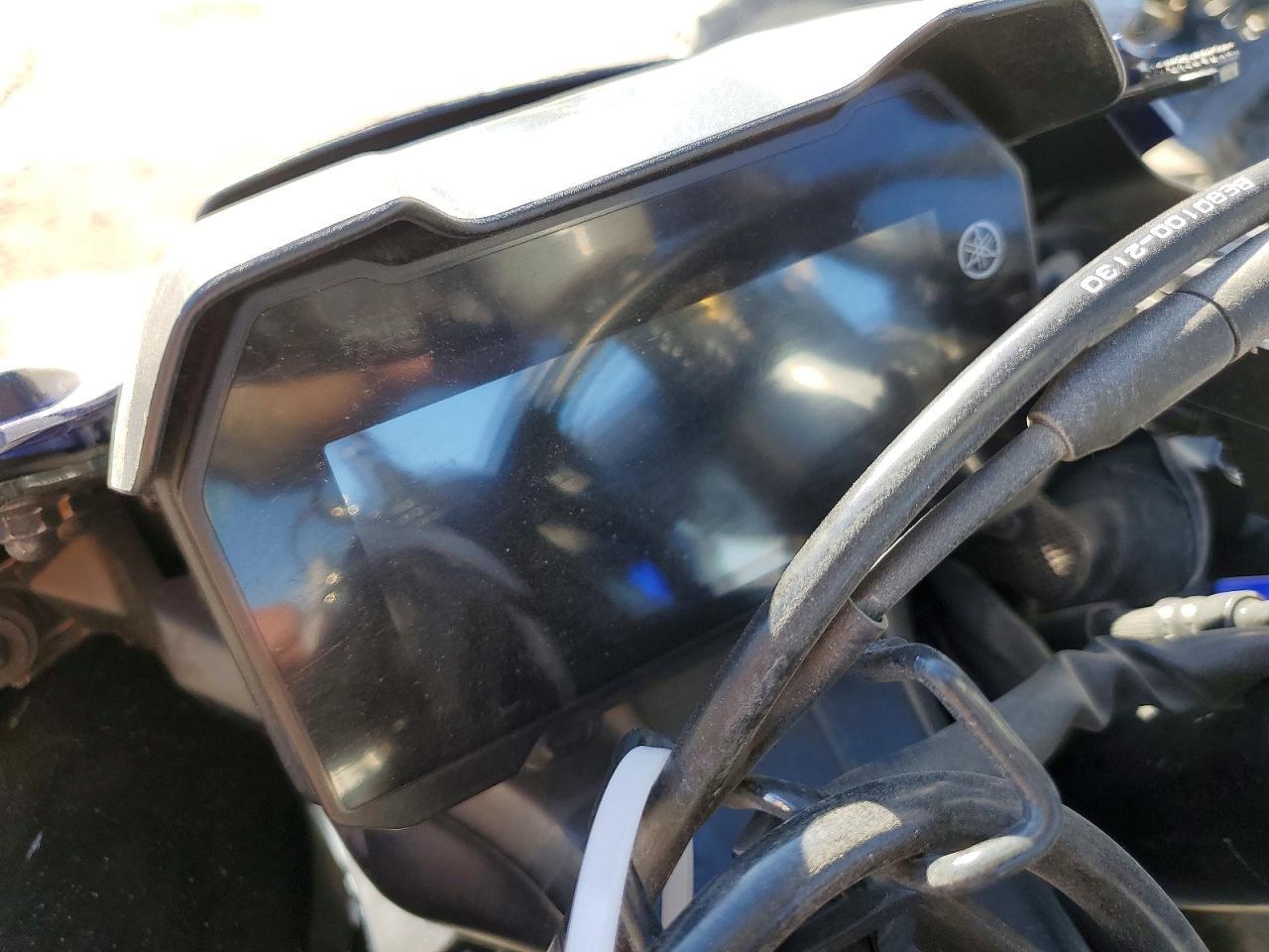 2023 Yamaha Yzfr7 - Image 7