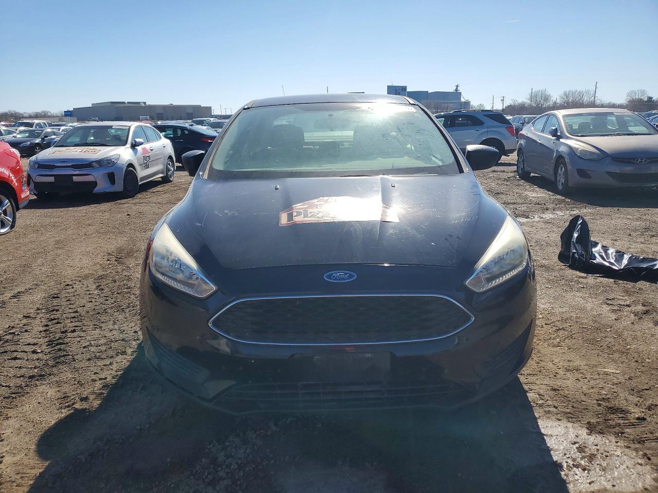 2016 Ford Focus S - Image 5