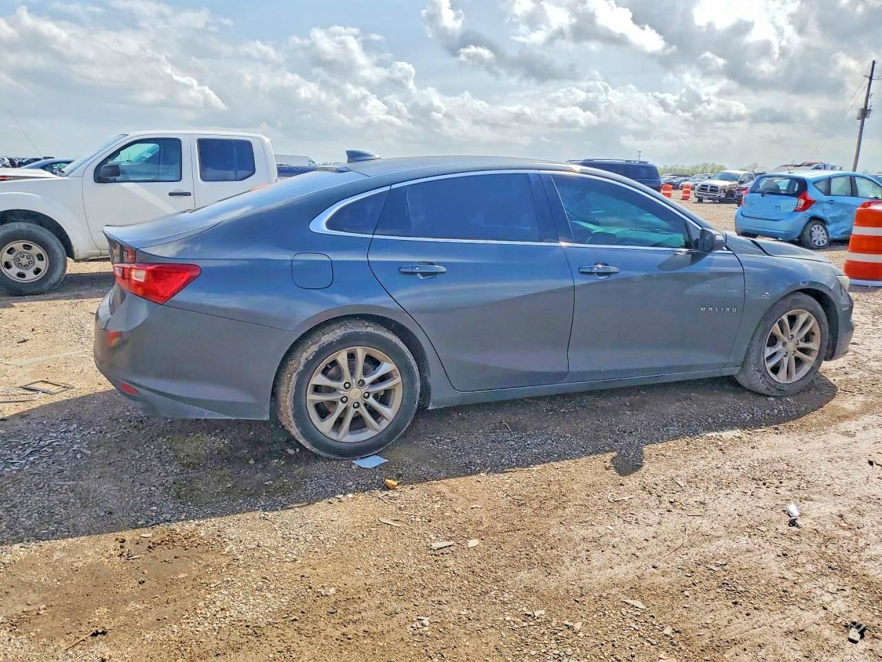 2018 Chevrolet Malibu Lt - Фото 3