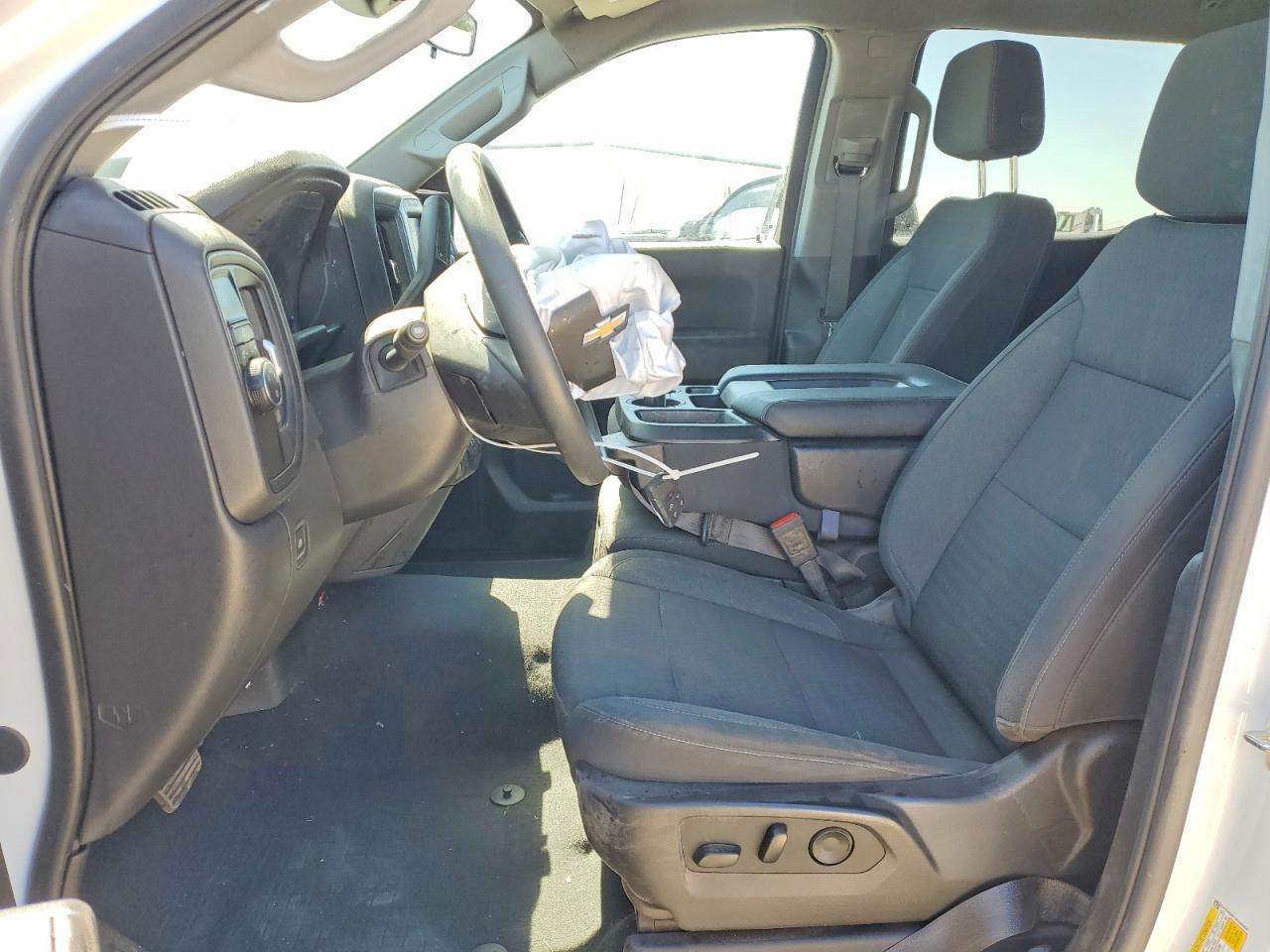 2024 Chevrolet Silverado C1500 Custom - Фото 7