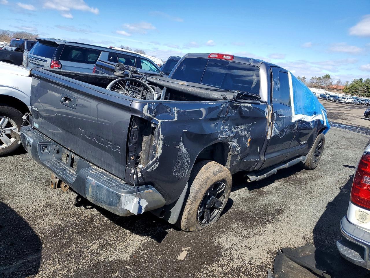 2014 Toyota Tundra Sr5 - Фото 3