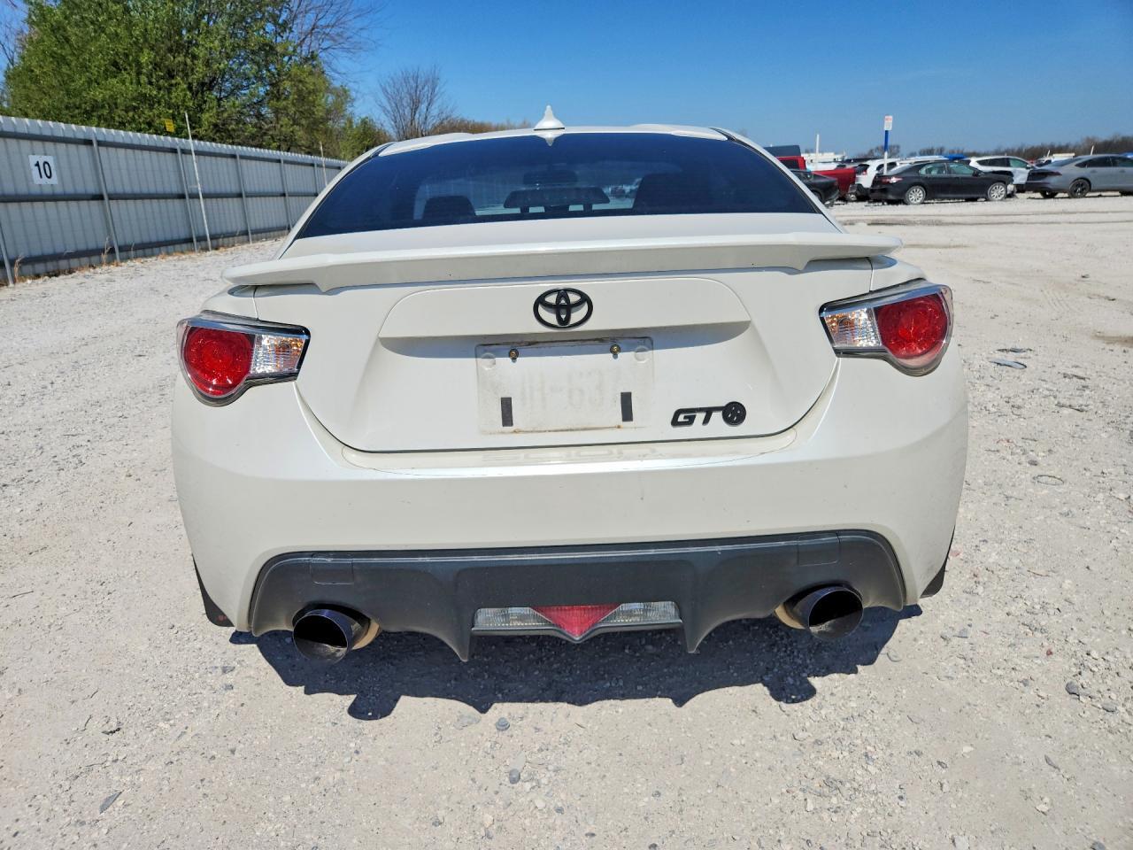 2013 Scion Fr-S - Image 6