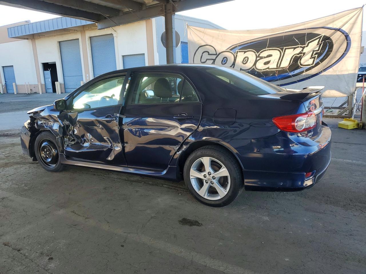 2012 Toyota Corolla S - Фото 2