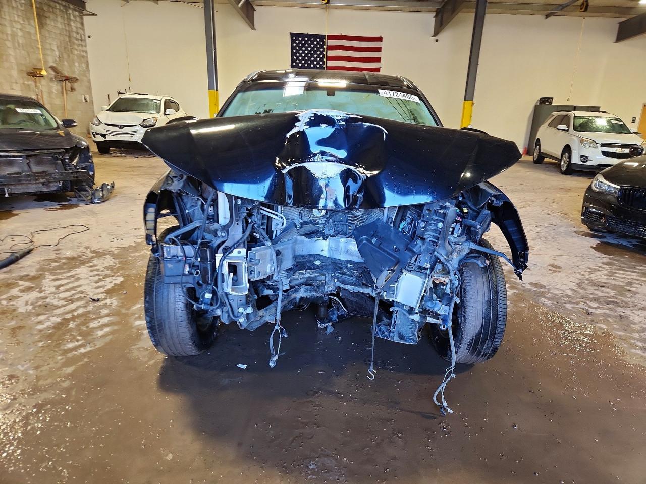 2013 Nissan Pathfinder S - Image 5