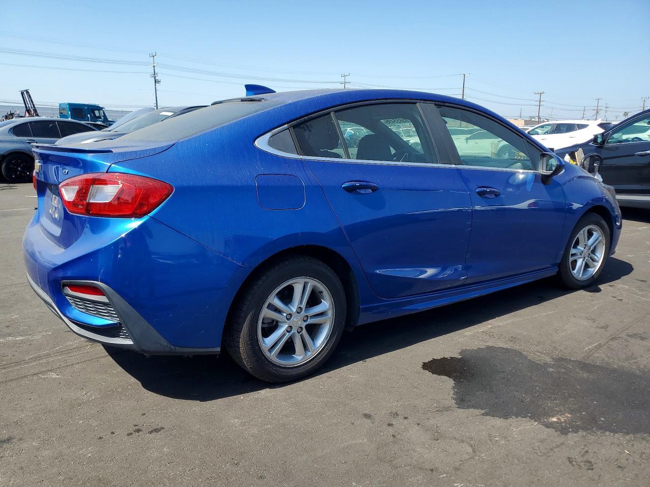 2017 Chevrolet Cruze Lt - Фото 3