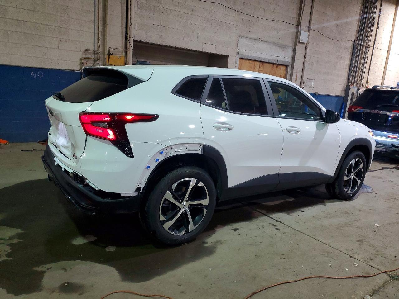 2024 Chevrolet Trax 1Rs - Фото 3