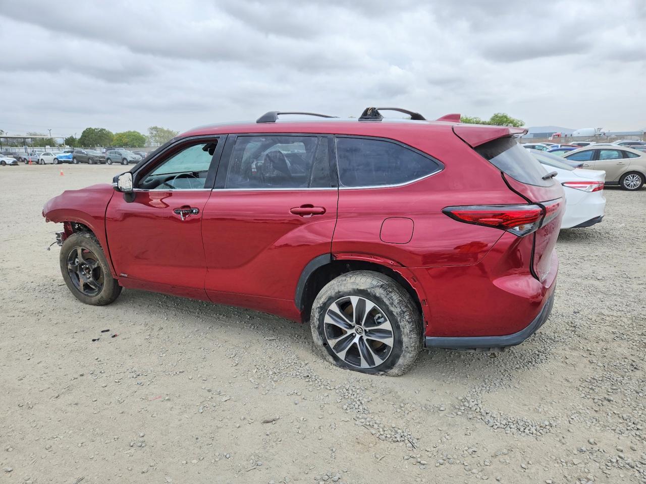 2022 Toyota Highlander Hybrid Xle - Фото 2