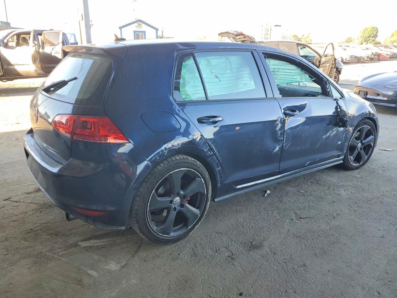 2015 Volkswagen Gti - Image 3
