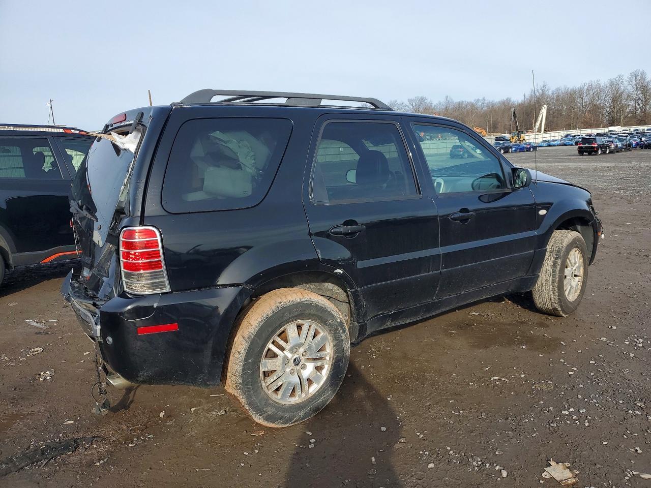 2006 Mercury Mariner - Image 3