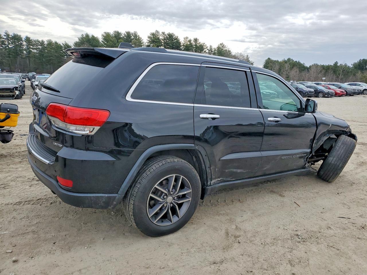 2018 Jeep Grand Cherokee Limited - Image 3