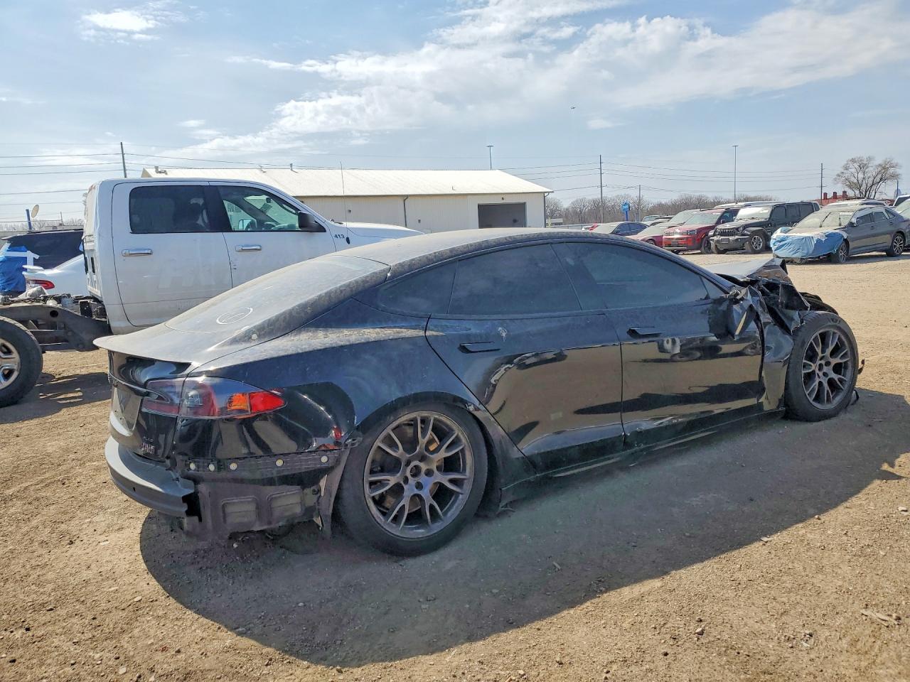 2022 Tesla Model S - Фото 3