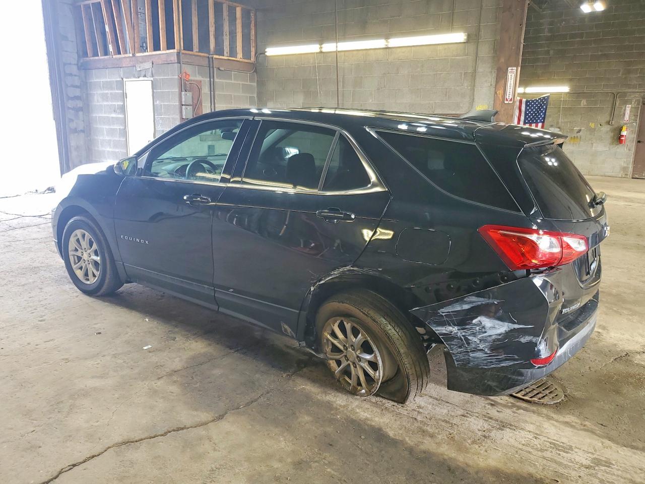 2020 Chevrolet Equinox Lt - Image 2