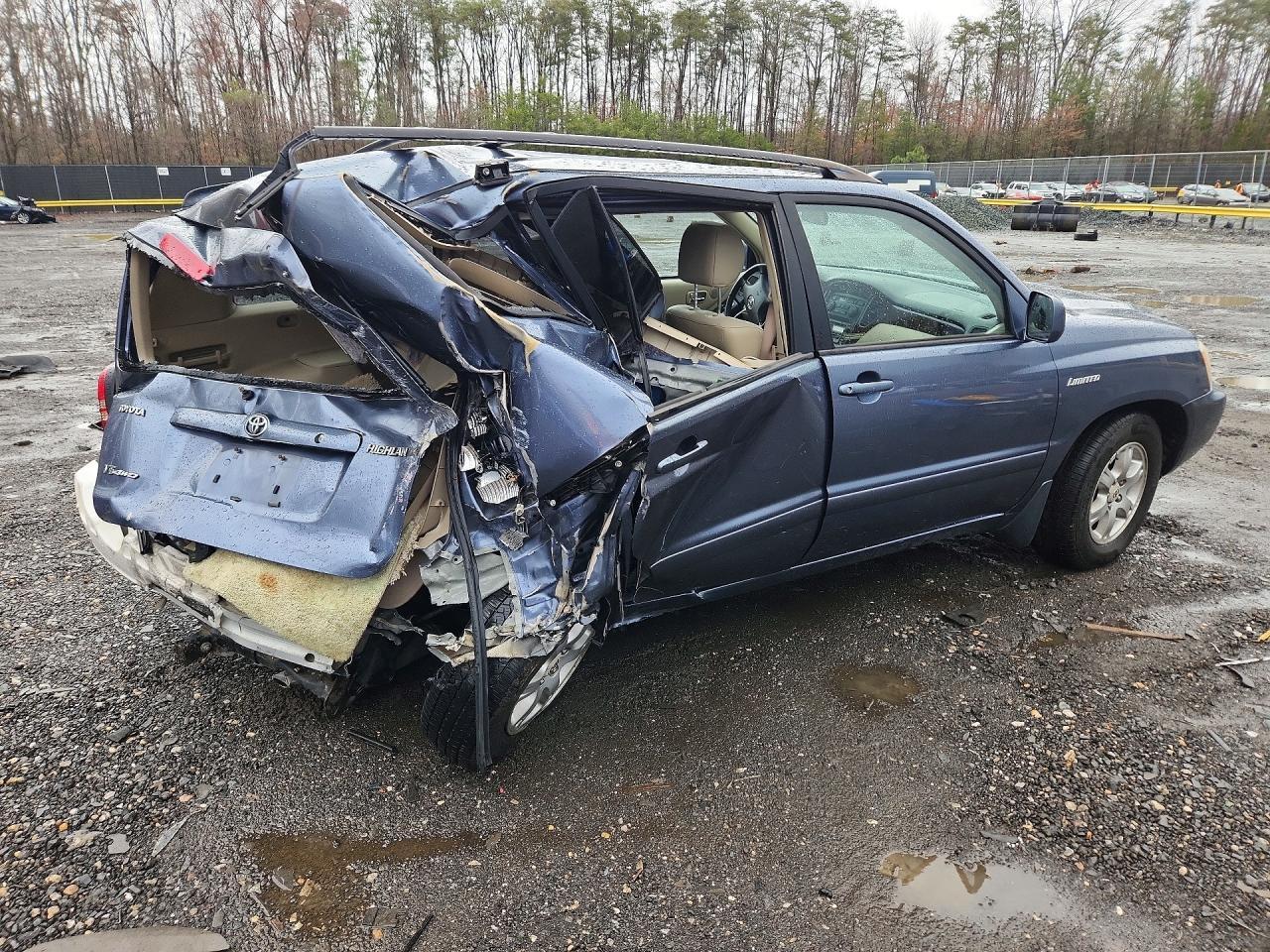 2001 Toyota Highlander Base - Фото 3