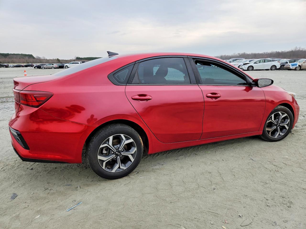 2020 Kia Forte Lxs - Image 3