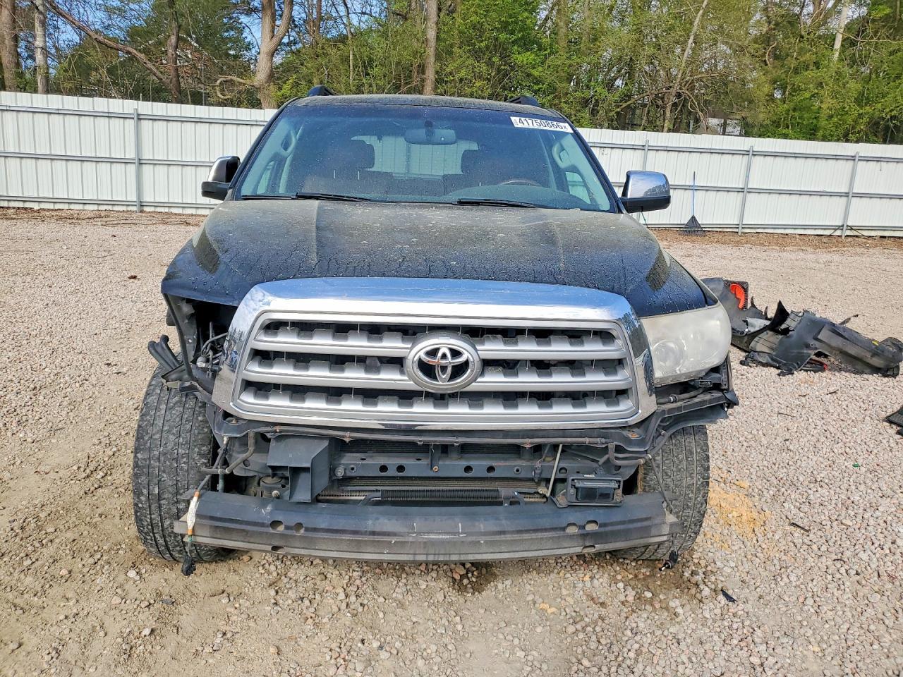 2010 Toyota Sequoia Platinum - Фото 5