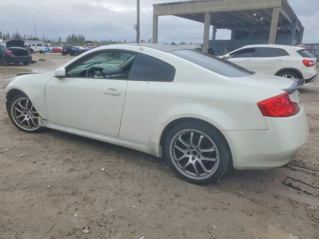 2006 Infiniti G35 Base - Фото 2