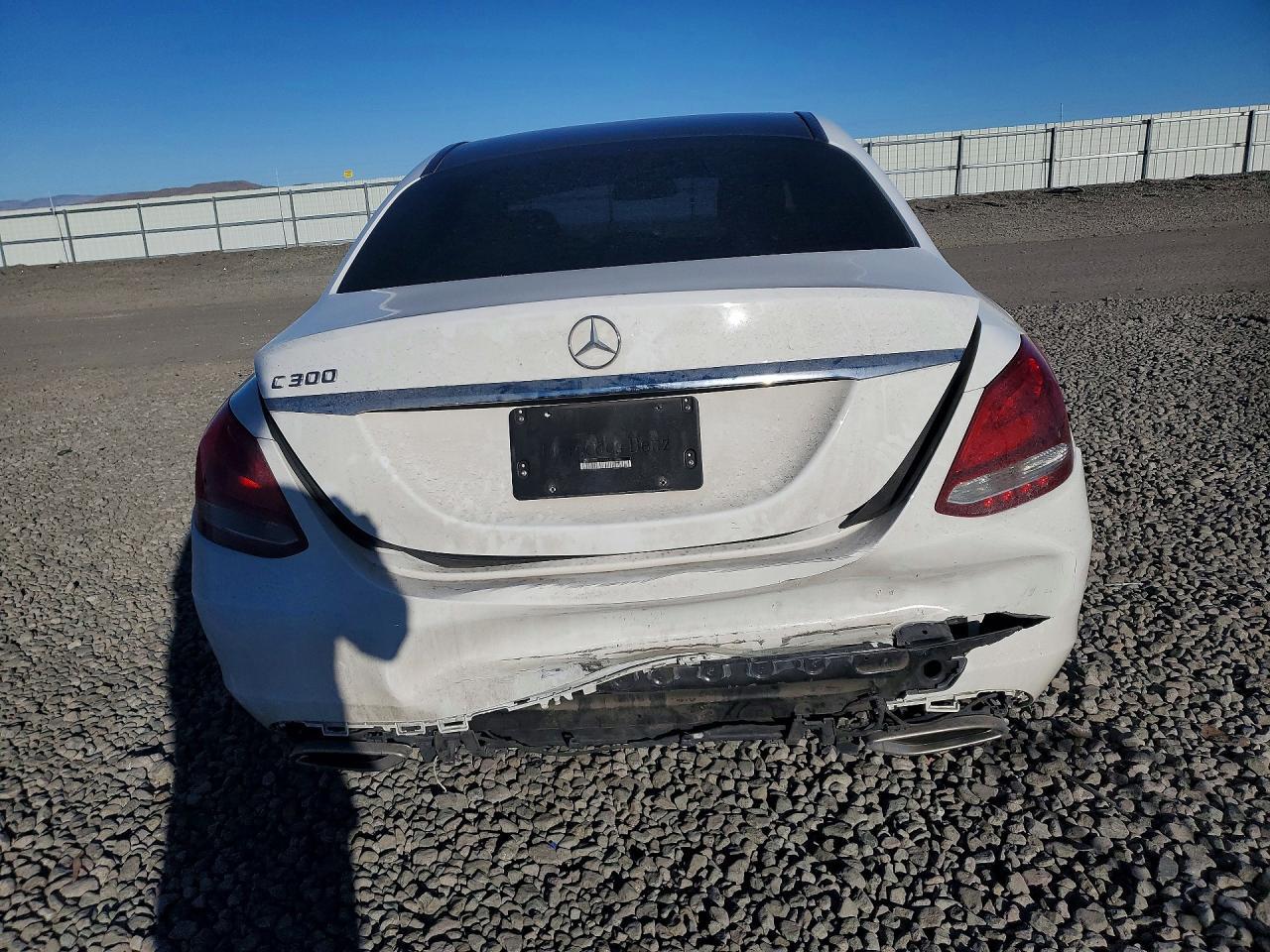 2018 Mercedes-Benz C 300 - Image 6