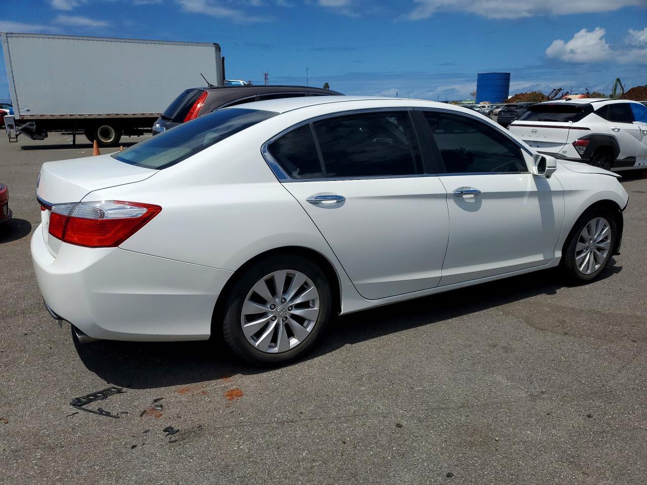 2015 Honda Accord Ex - Image 3