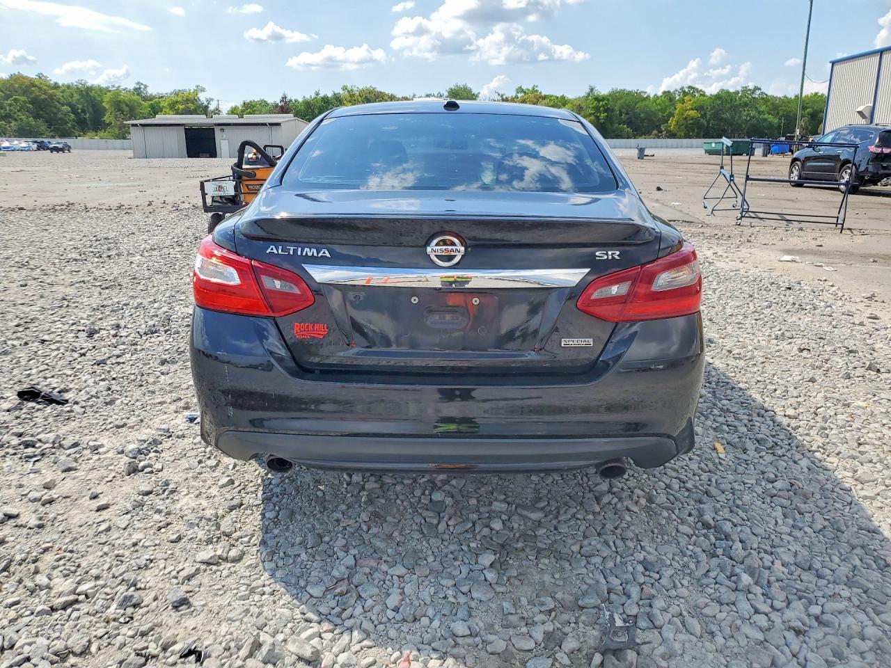 2018 Nissan Altima S - Image 6