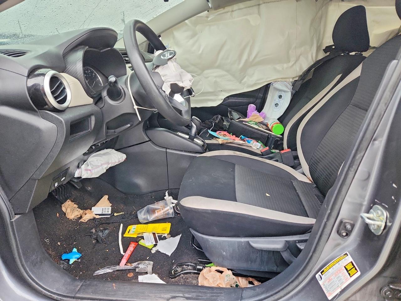 2020 Nissan Versa Sv - Фото 7