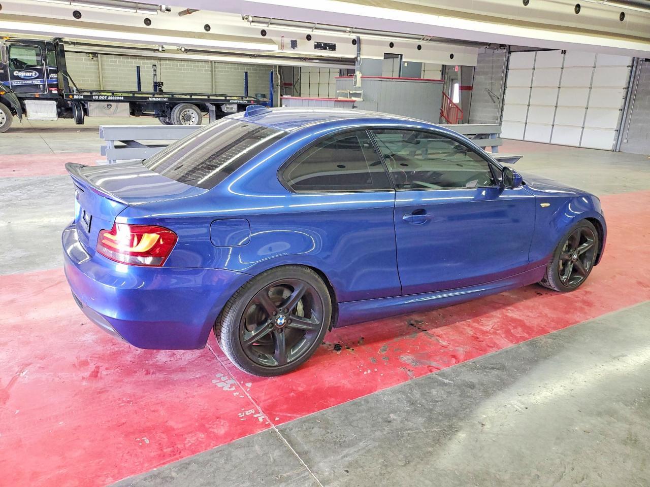 2010 BMW 135 I - Фото 3