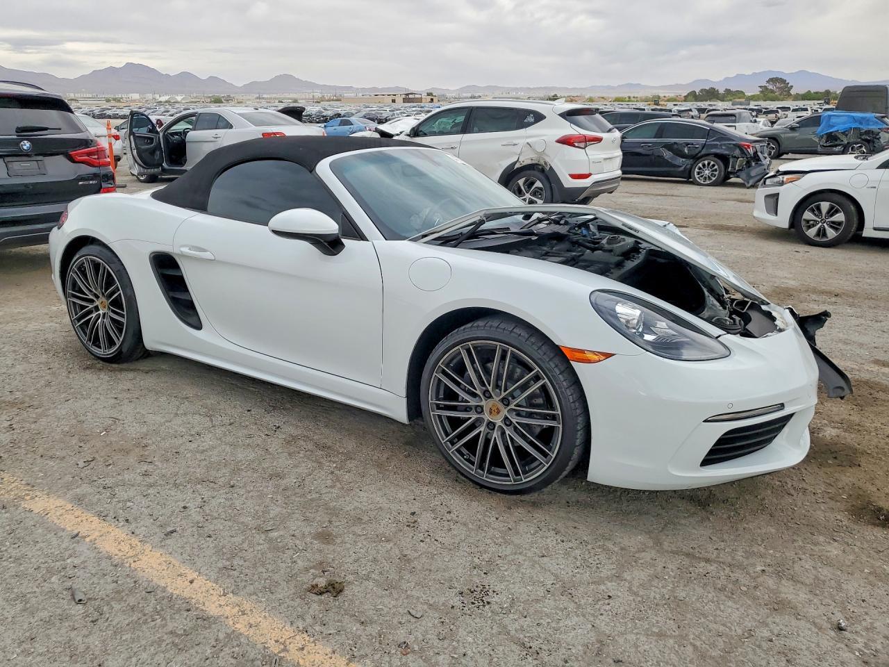 2020 Porsche Boxster Base - Image 4