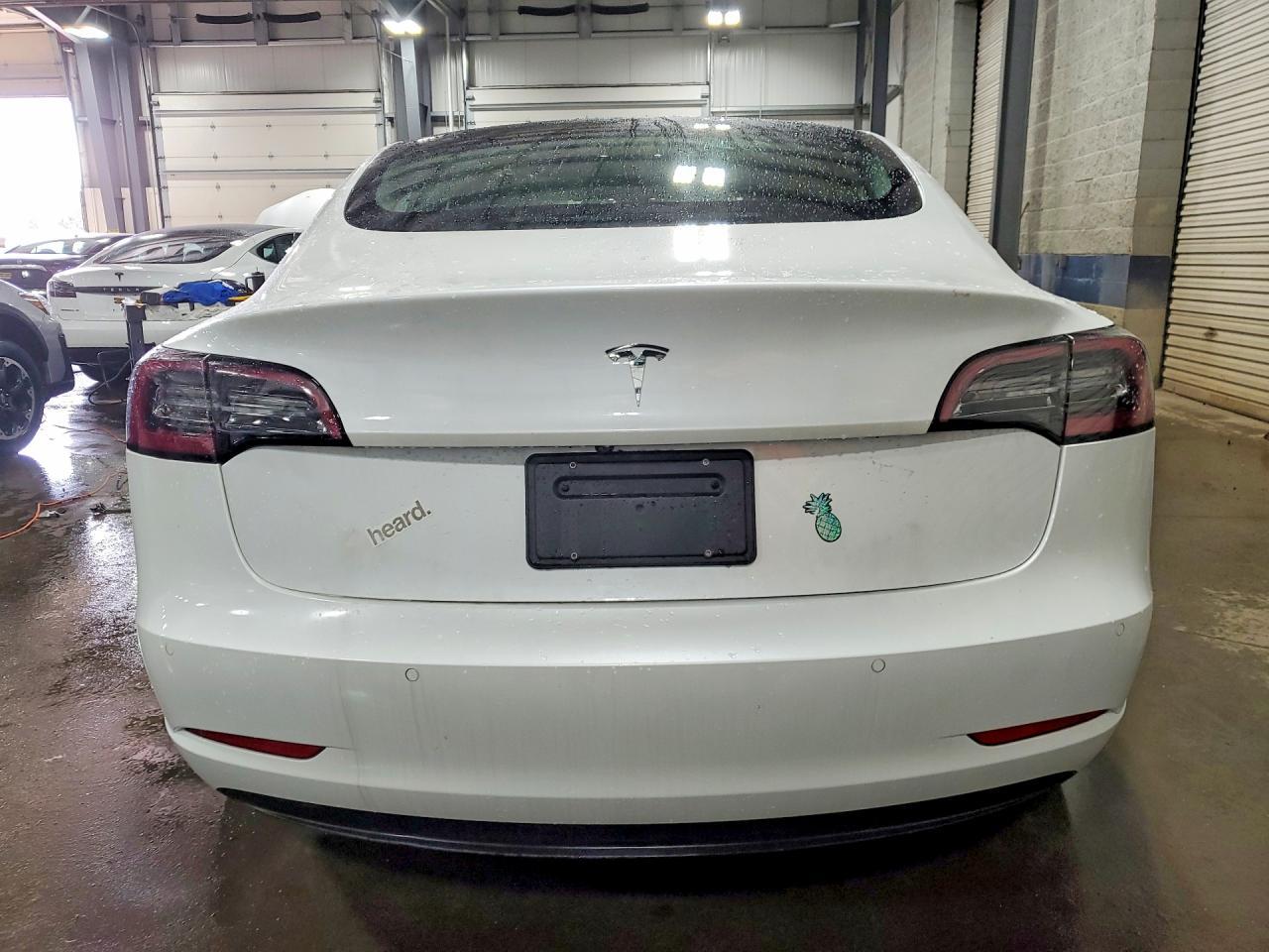 2020 Tesla Model 3 - Фото 6