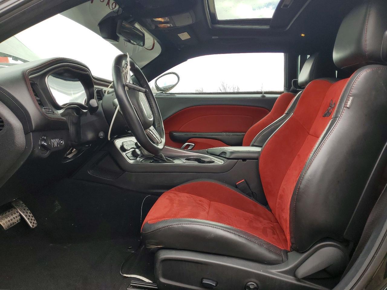 2020 Dodge Challenger R - Фото 7