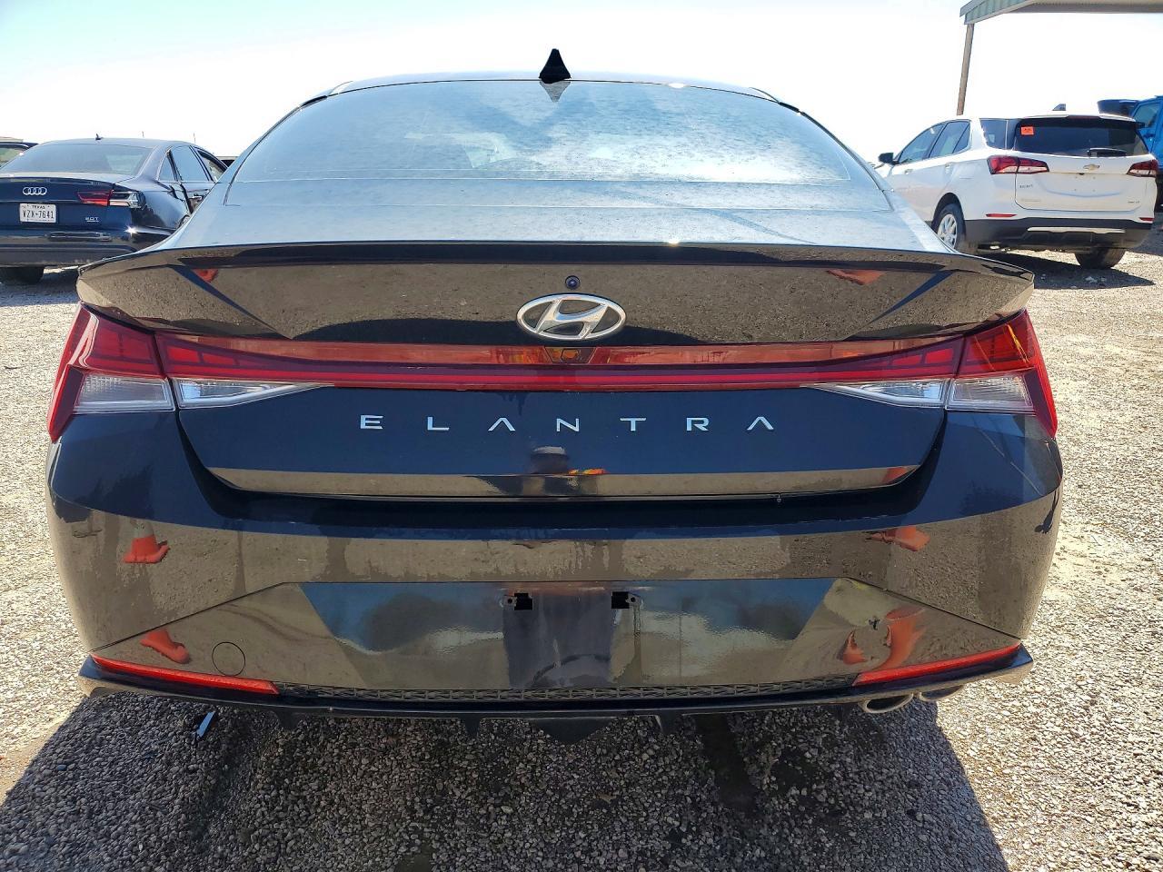 2023 Hyundai Elantra N Line - Фото 6