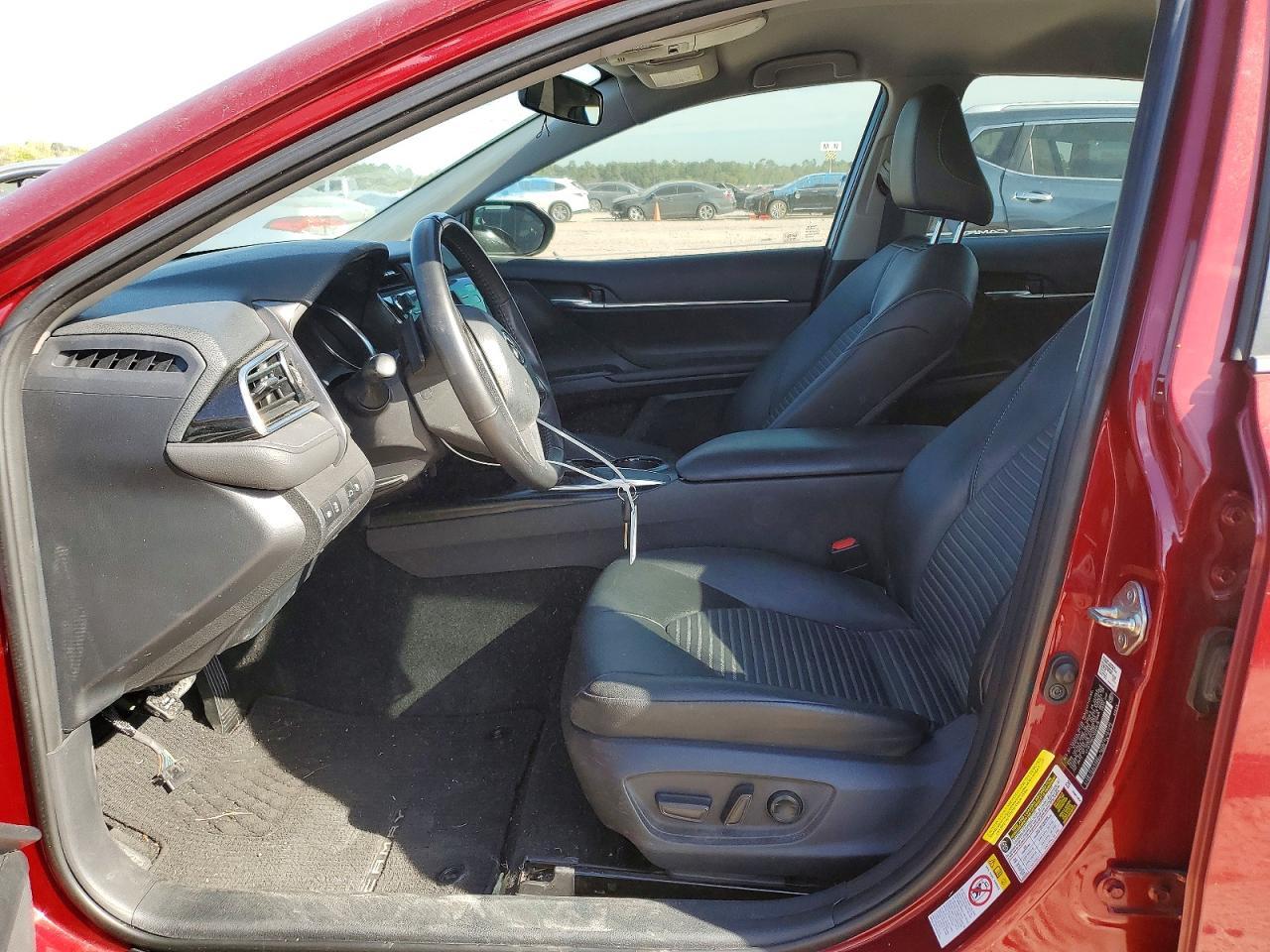 2018 Toyota Camry Se - Фото 7