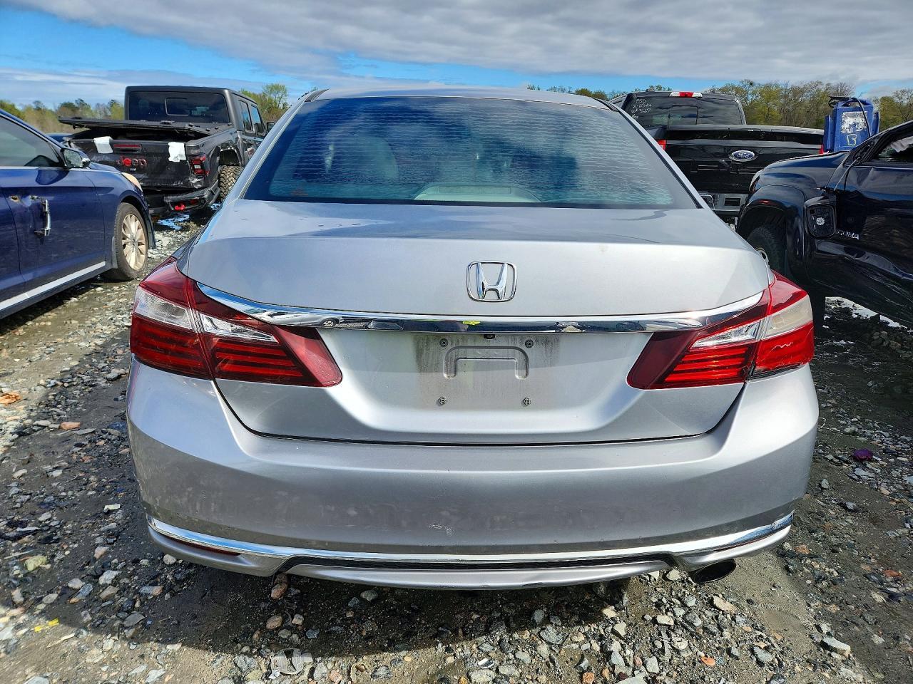 2017 Honda Accord Lx - Image 6