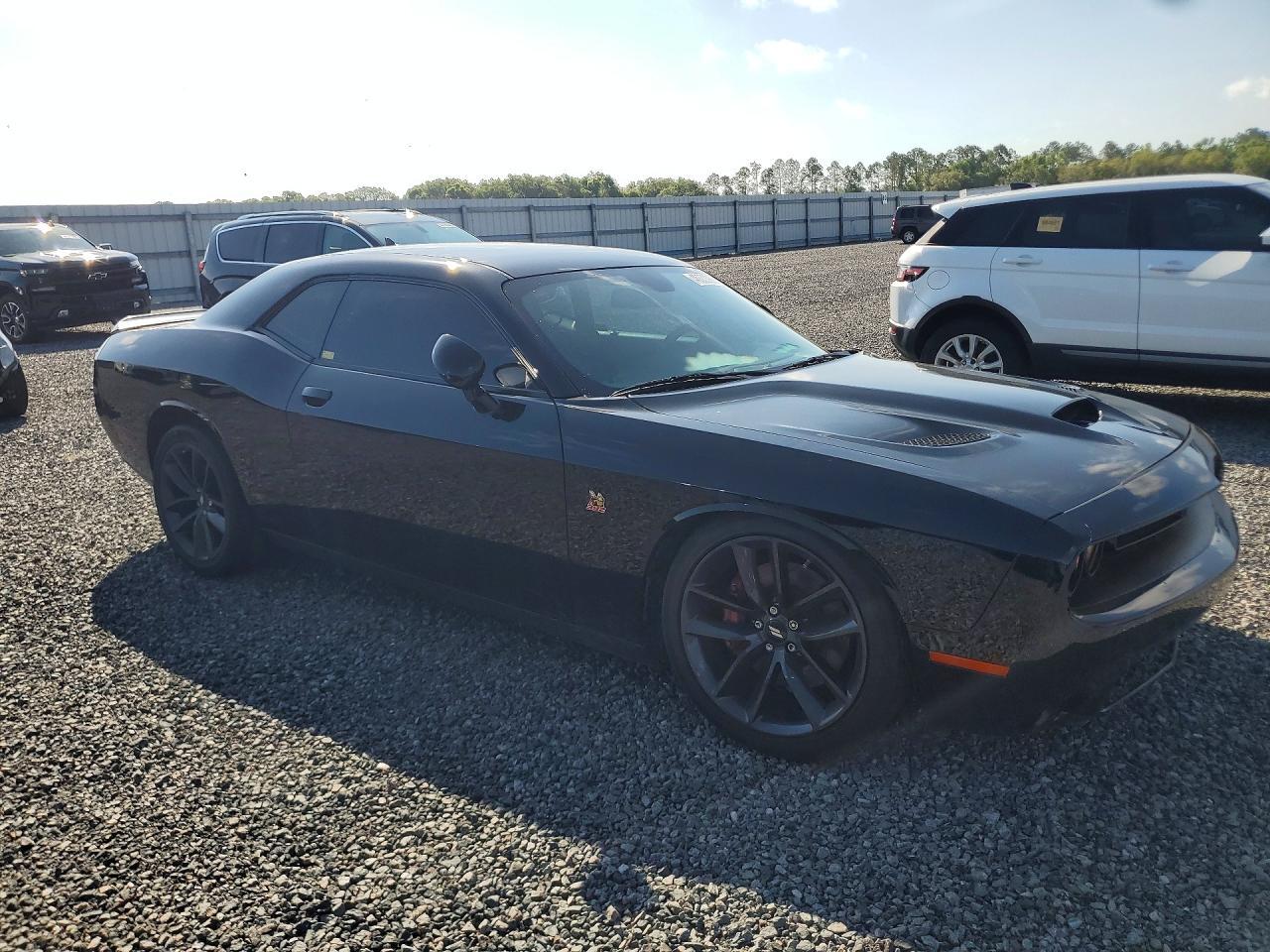 2019 Dodge Challenger R - Фото 4