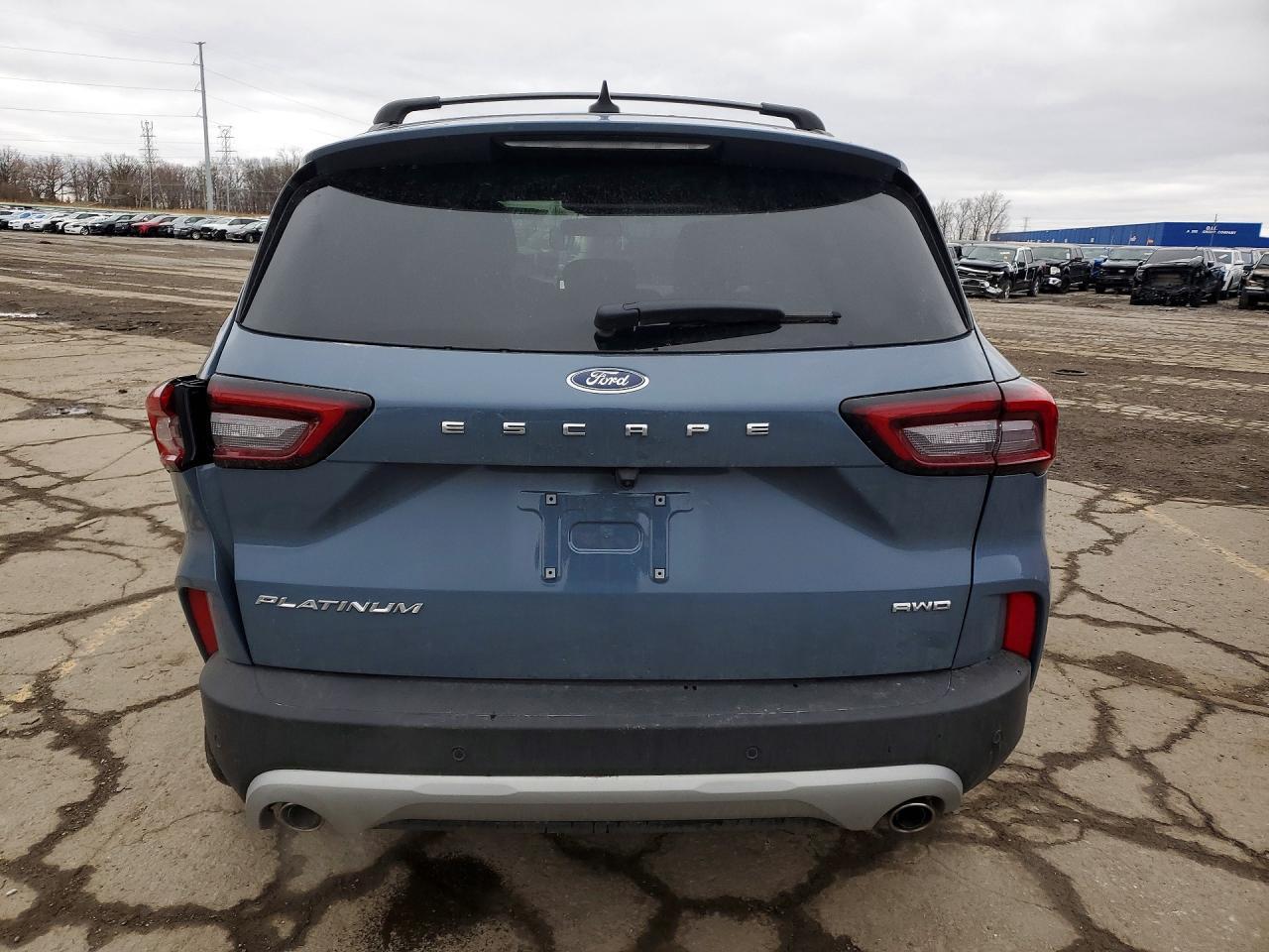 2024 Ford Escape Platinum - Фото 6