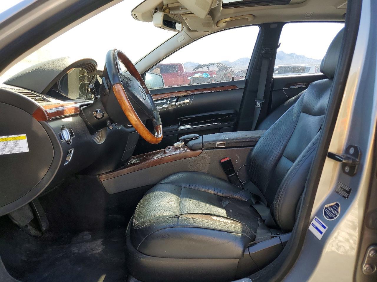 2010 Mercedes-Benz S 550 - Фото 7