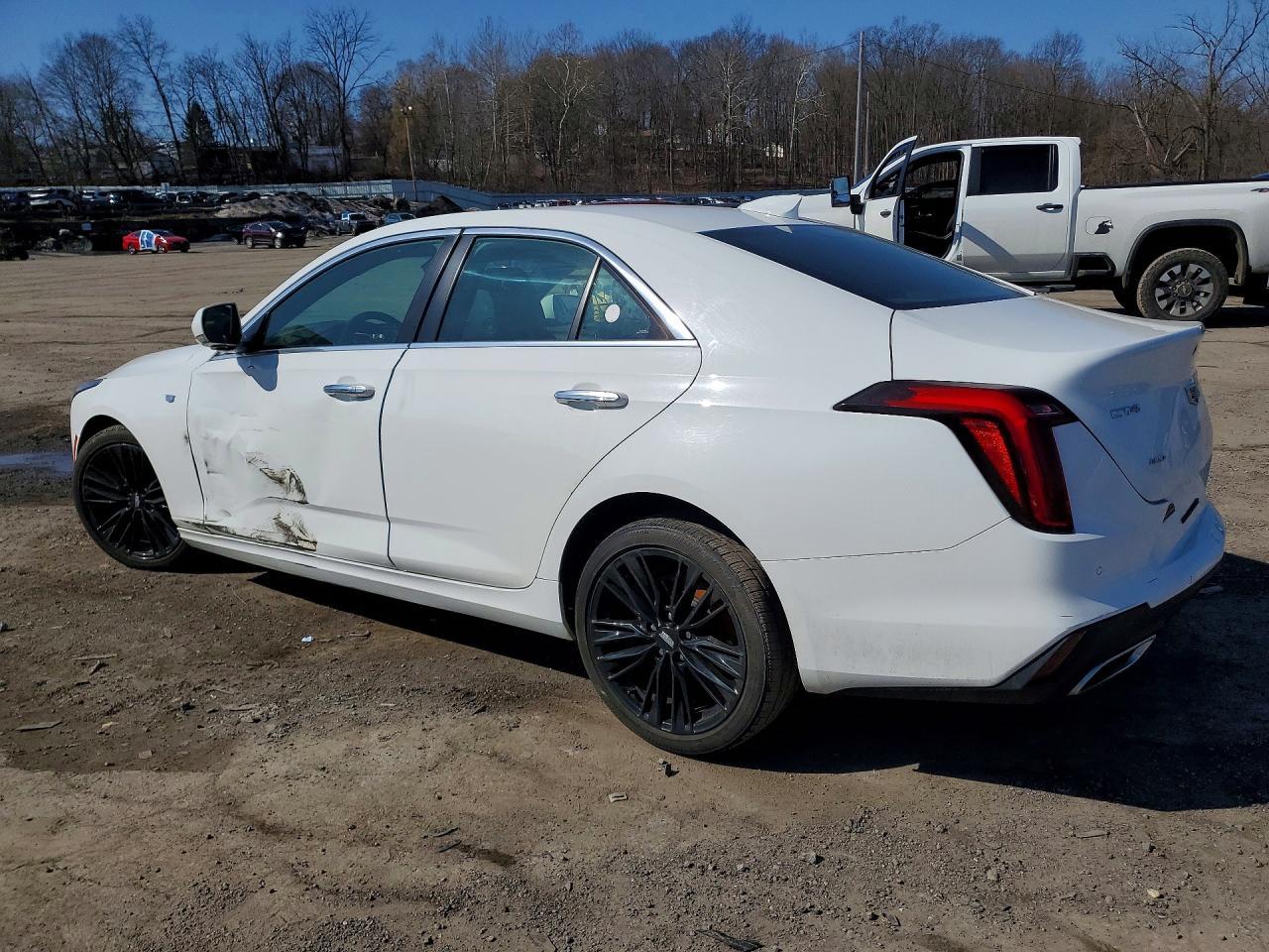 2021 Cadillac Ct4 Premium Luxury - Image 2