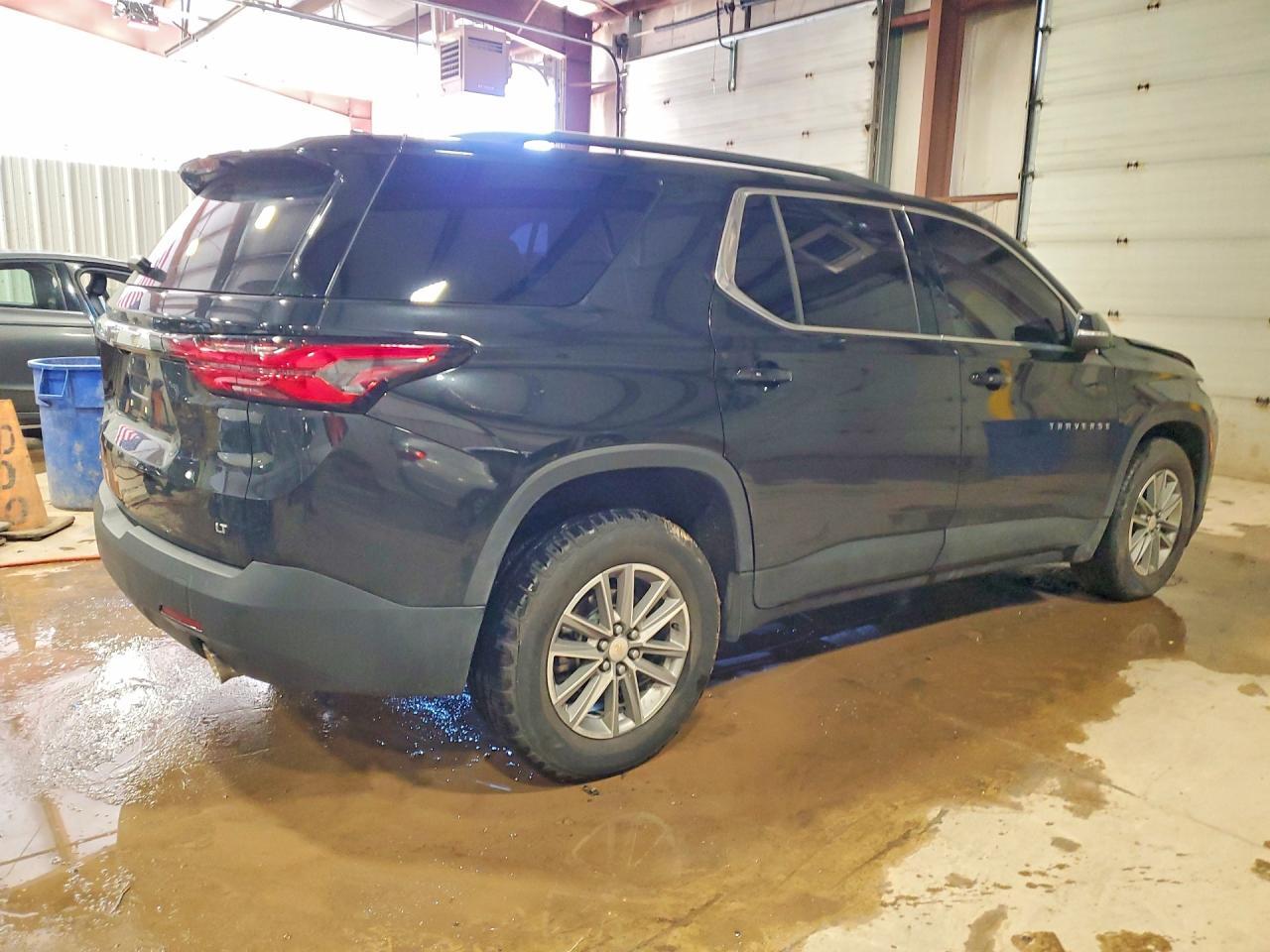 2023 Chevrolet Traverse Lt - Фото 3