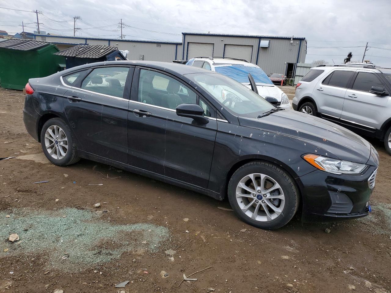 2020 Ford Fusion Se - Фото 4