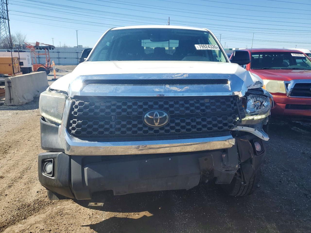 2020 Toyota Tundra Sr5 - Image 5