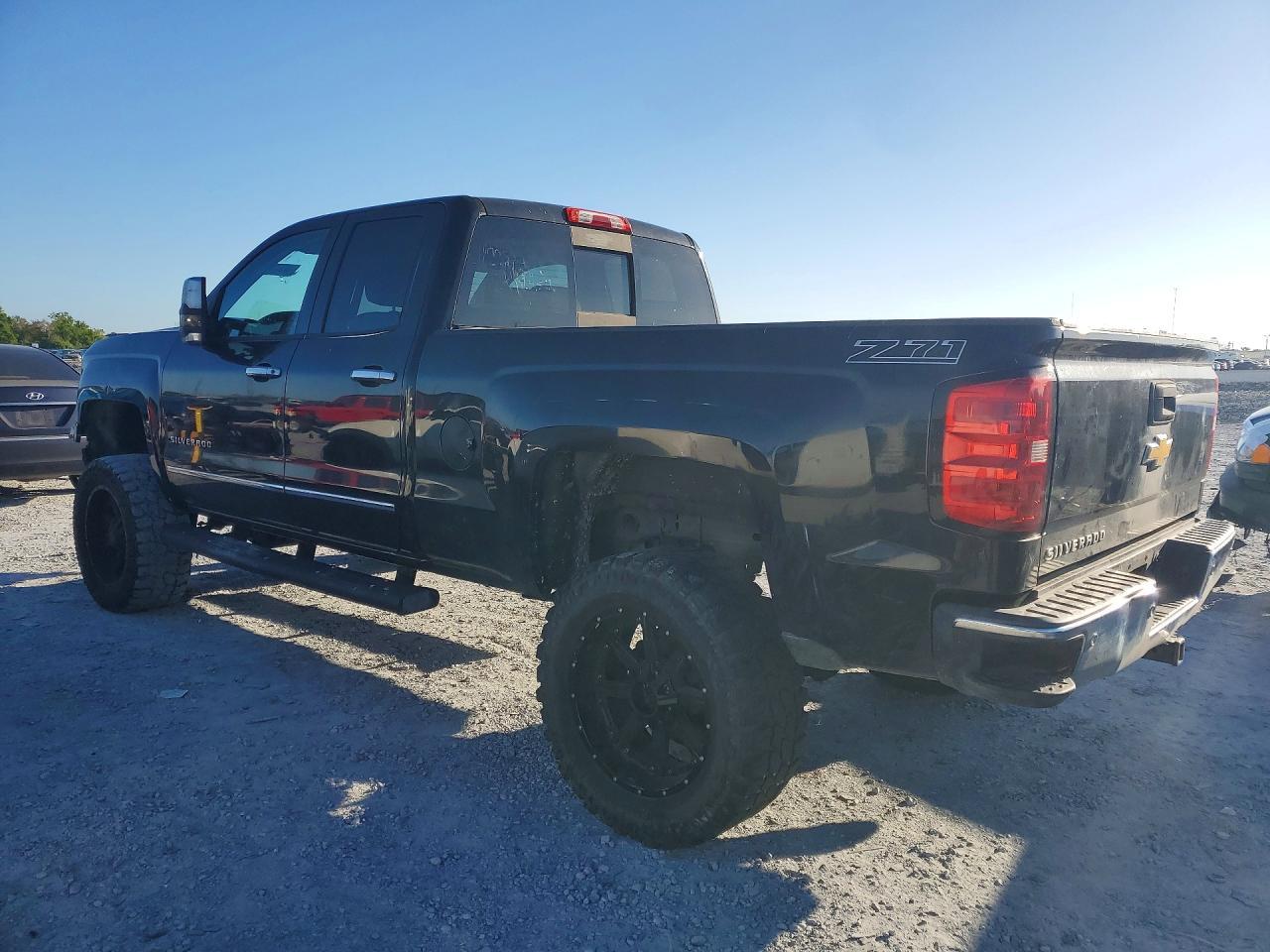 2014 Chevrolet Silverado C1500 Ltz - Image 2