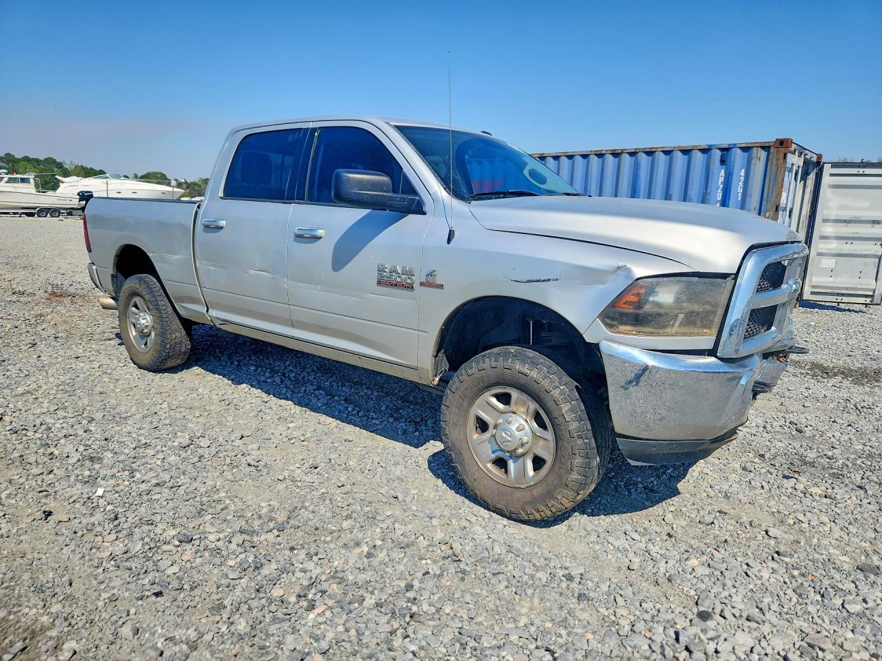 2017 Ram 2500 Slt - Image 4