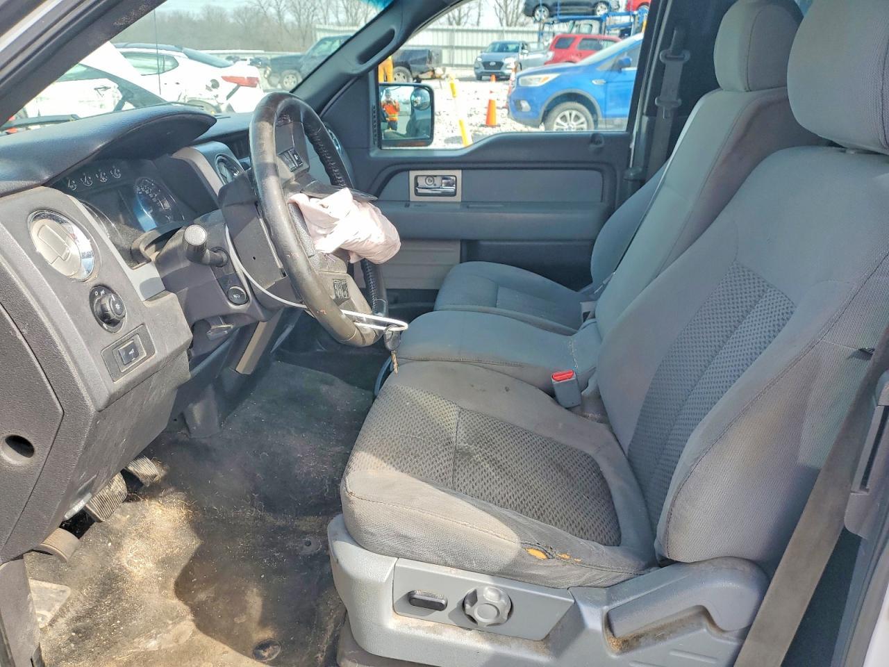 2011 Ford F150 Super Cab - Image 7