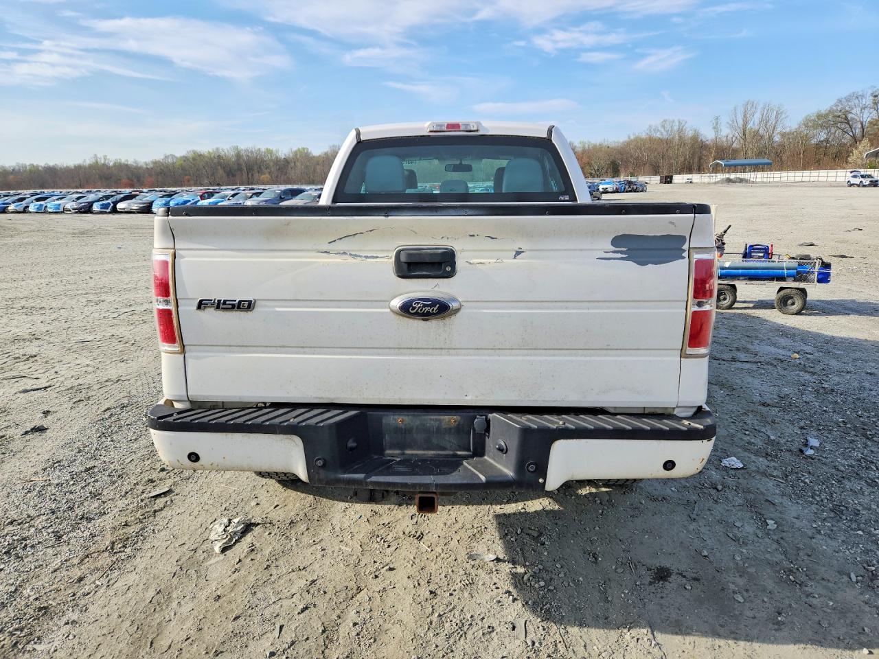 2014 Ford F150 Super Cab - Image 6