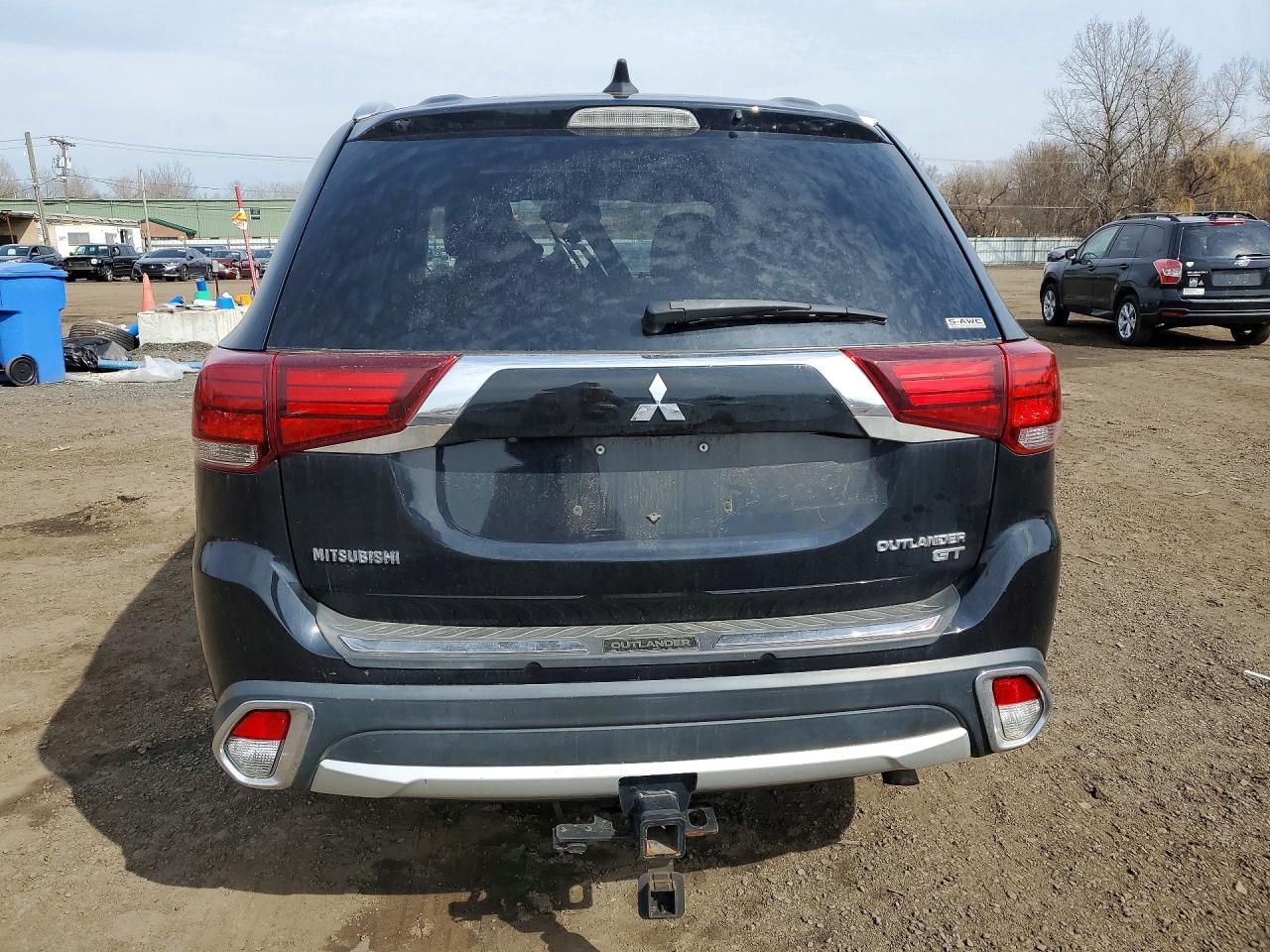 2018 Mitsubishi Outlander Gt - Фото 6